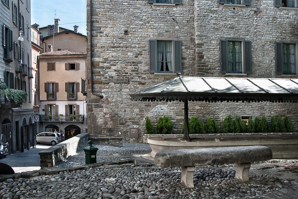 La Torre Bergamo House Hotel Exterior photo